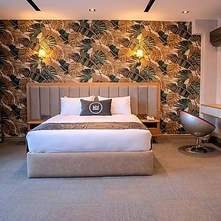 Hotel Mateo 5*